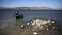 Dalam agama Islam, Danau Galilea juga disebut sebagai salah satu tanda kiamat atau hari akhir. Bila Danau Galilea airnya berkurang sampai mengering, maka itulah pertanda akhir zaman telah tiba. (Ronen Zvulun/Reuters)