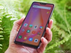 Unboxing Xiaomi Mi 8 Lite yang Berpenampilan Stylish