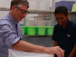 Hal-hal Tak Lazim yang Dilakukan Bill Gates