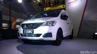 Mobil ketiga yang diluncurkan Wuling adalah jenis niaga yakni Formo. Dengan line up 3 model mobil dalam kurun waktu satu tahun, Wuling sudah mampu melewati pencapaian Nissan. Foto: Luthfi Anshori