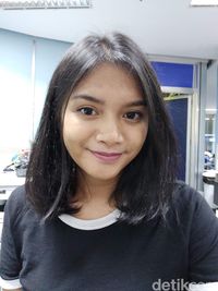 Review Pocophone F1: Kencang dan Murah, Tapi...