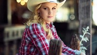 Saat ke Houston, Texas, Valentina bergaya dengan topi koboi. Cantik ya! (Instagram/bulletvalentina)