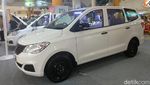 Mobil Taksi Online Wuling