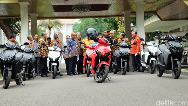 Motor Gesits di Istana Negara. Foto: Andhika Prasetia Motor Gesits di Istana Negara. Foto: Andhika Prasetia