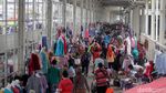 Kolong Skybridge Tanah Abang Kini Dipenuhi PKL