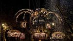 Foto: Ketika 2 Monster Menyerang Prancis