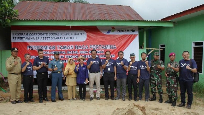 Ketika Para Diplomat Mengajar di Sekolah Tapal Batas Ketika Para Diplomat Mengajar di Sekolah Tapal Batas