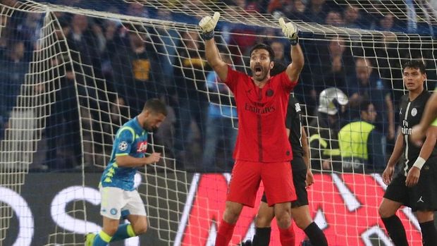 Gianluigi Buffon khawatir PSG gagal meraih juara Liga Champions.