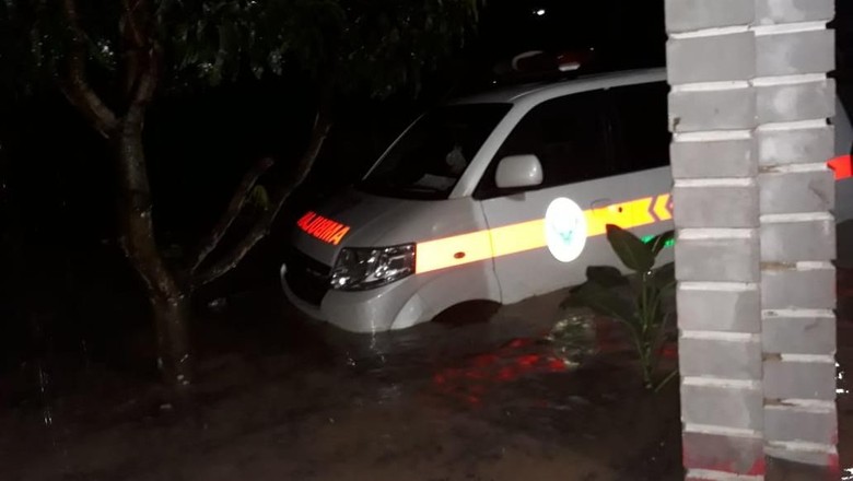 Banjir dan Longsor, Beberapa Jalan di Mandailing Natal Ambles Banjir dan Longsor, Beberapa Jalan di Mandailing Natal Ambles