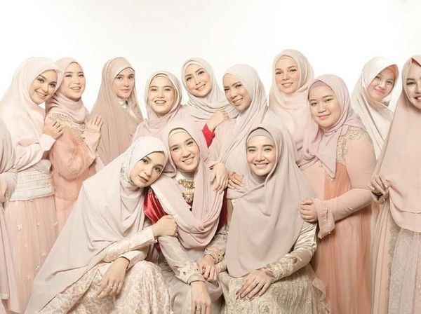 Kompaknya Geng Artis Hijab Squad, dari Pengajian hingga Fashion Show