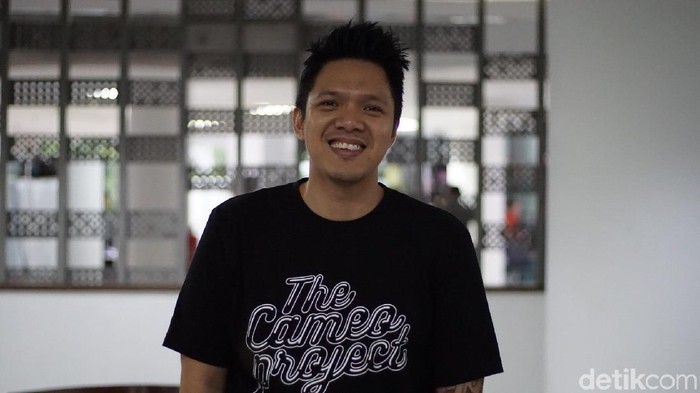 reza nangin soal rebusan pembalut