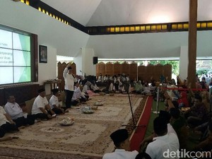 Pesan Bupati Anas untuk Pelaku Wisata Sambut Revolusi Industri 4.0