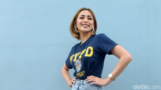 Jessica Iskandar hingga Sheila Marcia, Artis yang Melahirkan Tanpa Suami