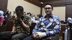 Begini Ekspresi Zumi Zola usai Dituntut 8 Tahun Penjara