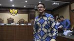 Begini Ekspresi Zumi Zola usai Dituntut 8 Tahun Penjara