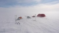 Sosok Shackleton adalah subjek yang menginspirasi semua orang, mulai dari astronot hingga pialang Wall Street. Ekspedisinya dilanjutkan oleh Henry Worsley yang sukses menelusuri jejak pendahulunya itu (William Gow/CNN Travel)