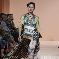 Rancangan terbaru Spring Summer 2019 Studio 133 Biyan dengan mengusung tema Juxtaposition yang diadakan di Hotel Dharmawangsa, Jakarta. Selasa [6/11/2018]. Foto: Mohammad Abduh/Wolipop  