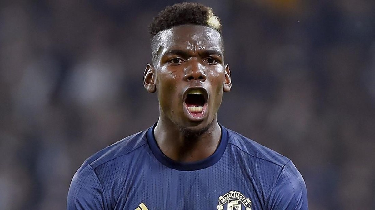 Paul Pogba jadi satu-satunya pemain MU yang masuk nominasi pemain Tim terbaik UEFA 2018 (REUTERS/Massimo Pinca)