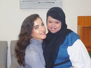 Setelah Nagita, Youtuber Rahmawati Kekeyi Nangis Bertemu Tasya Farasya