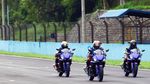 Menguji Yamaha R25 Baru di Sentul