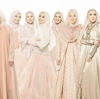 Mereka menyebut kumpulan tersebut dengan nama Hijab Squad. Sama-sama berhijrah dan masih terjun di dunia entertainment, membuat mereka memiliki frekuensi yang sama. Foto: Diera Bachir