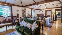 Traveler bisa menginap gratis di Quinta da Cancela Country House yang dibangun sejak tahun 1720 di Kota Braga, Portugal. Asalkan traveler mau membantu merapikan taman dan kebun di hotel tersebut. (dok. Barter Week)