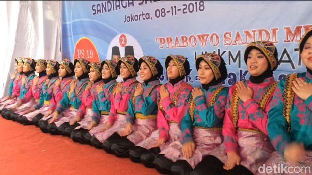Tari Saman sambut Sandiaga di acara deklarasi dan pengukuhan relawan PS19-NKRI