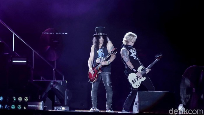 Konser Guns N Roses di GBK.