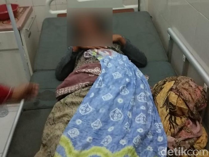 Ibu Gangguan Jiwa Lahirkan Bayi di Gardu Desa Kejutkan Warga Lamongan