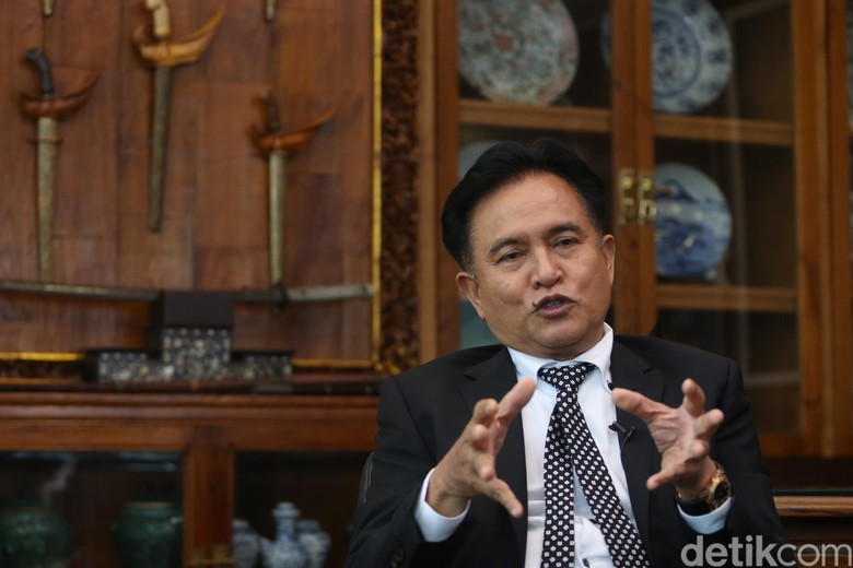 Yusril Setuju GBHN Hidup Lagi, Presiden Bertanggung Jawab ke MPR Yusril Setuju GBHN Hidup Lagi, Presiden Bertanggung Jawab ke MPR