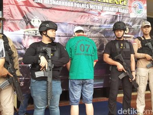 Polisi: Claudio Martinez Pakai Narkoba Sejak di Chile