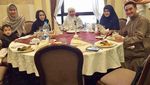 Begini Gaya Makan Istri Zumi Zola yang Ngaku Kaya dari Kakeknya