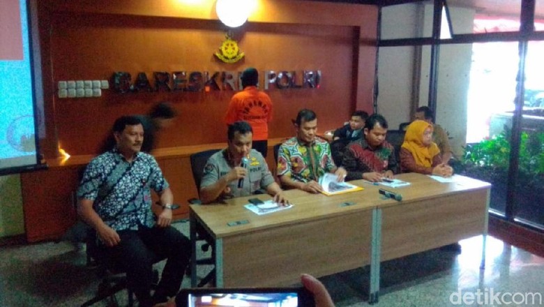 Bareskrim Tangkap 4 Remaja Pembobol Situs Kantor Swasta di Sultra Bareskrim Tangkap 4 Remaja Pembobol Situs Kantor Swasta di Sultra