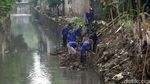 Normalisasi Turap Anak Kali Grogol Terus Dikebut