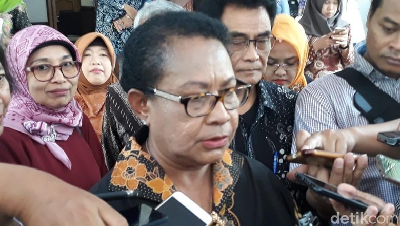 Menteri Yohana: Kasus Perkosaan Mahasiswi UGM dalam Mediasi Keluarga Menteri Yohana: Kasus Perkosaan Mahasiswi UGM dalam Mediasi Keluarga