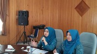 Suaminya tersandung kasus korupsi, Sherrin mengaku tak pernah ikut campur. Ia bahkan pernah mengatakan kalau keluarganya sudah kaya dari kakeknya.  Foto: instagram @stharia