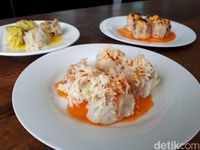 Dimsum Si Menur: Lezatnya Dim Sum Mentai yang Lembut Kenyal Bersaus Gurih Creamy 