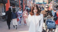 Tak cuma ke Hokkaido, Nahmfah juga main ke Ginza di Tokyo. (nahm.fah/Instagram)