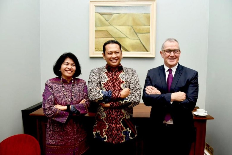 Bamsoet: Indonesia Mampu Pegang Peran Penting Perdamaian Dunia Bamsoet: Indonesia Mampu Pegang Peran Penting Perdamaian Dunia