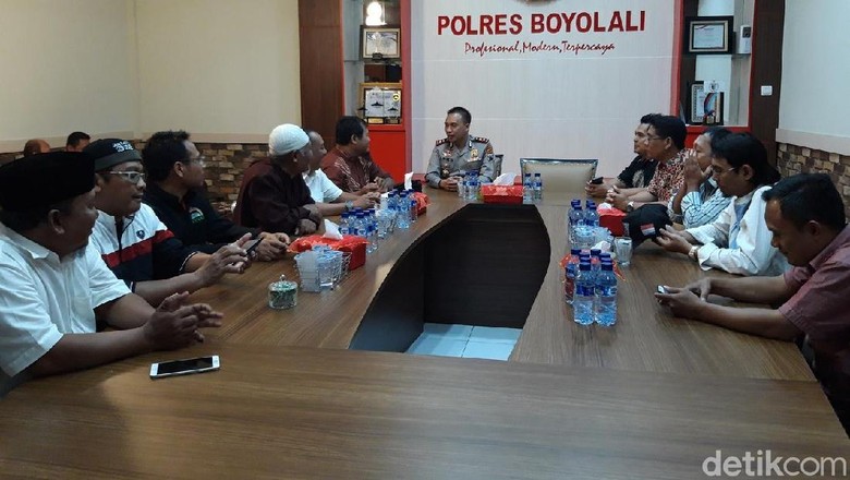 Bupati Boyolali Dipolisikan Lagi Soal Makiannya pada Prabowo Bupati Boyolali Dipolisikan Lagi Soal Makiannya pada Prabowo