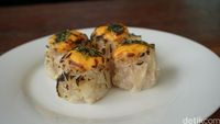 Dimsum Si Menur: Lezatnya Dim Sum Mentai yang Lembut Kenyal Bersaus Gurih Creamy