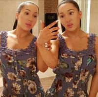 Tak satu pun dari si kembar senang tentang pilihan operasi plastik mereka. Kami malu dengan apa yang kami lakukan pada diri kami sendiri, tetapi kami memilikinya dan harus menerimanya, ujar Lucy. Foto: Instagram @annalucydecinque