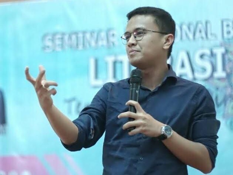 PDIP Sebut Amien Rais Praktik KKN, PAN: Anak Sana Lebih dari Nyaleg PDIP Sebut Amien Rais Praktik KKN, PAN: Anak Sana Lebih dari Nyaleg