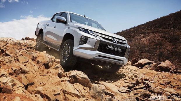 Mitsubishi Triton