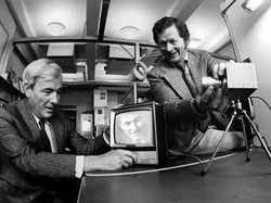 9 Pahlawan Teknologi, Penemu Ponsel Sampai Email