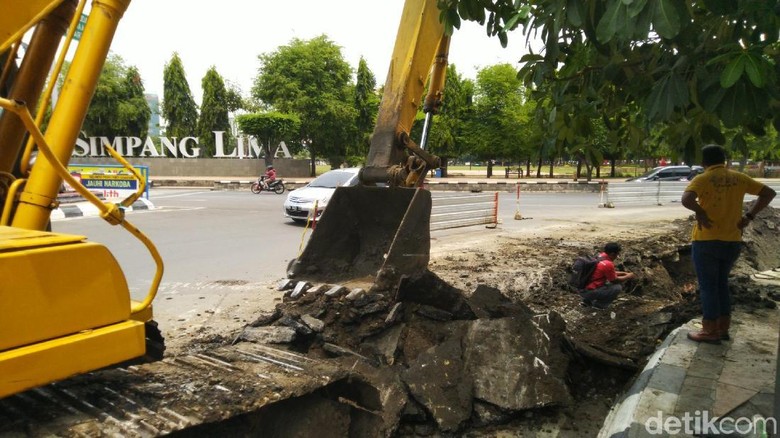 Cegah Banjir di Musim Hujan, Semarang Siapkan Ekskavator Cegah Banjir di Musim Hujan, Semarang Siapkan Ekskavator
