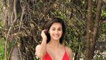Gaya Liburan Eksotis Aktris Bollywood di Pantai
