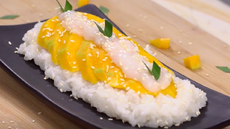 Mango Sticky Rice/Foto: Semua Bisa Masak TransTV Mango Sticky Rice/Foto: Semua Bisa Masak TransTV