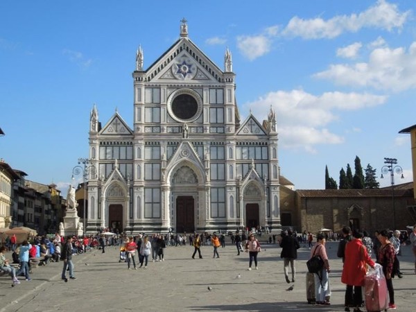 Florence bikin bangga Italia. Kota ini berhasil mengalahkan kota-kota lainnya di Italia untuk masuk dalam daftar Lonely Planet (Ristiyanti Handayani/dTraveler)