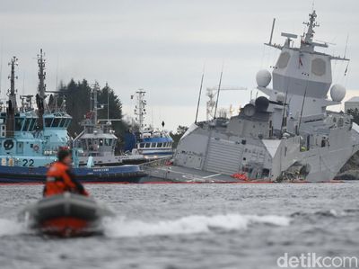 Tabrak Tanker Minyak, Kapal Perang Norwegia Nyaris Tenggelam